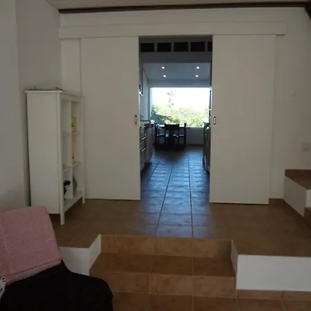 Acoteias Tatil Evi